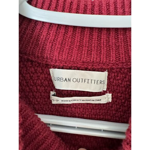 Urban Outfitters Burgundy Maroon Cable Knit‎ Mock Turtleneck Sweater Size Small - Picture 5 of 5